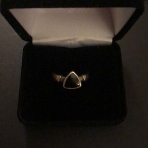 .925 Sterling Silver ring with Onyx